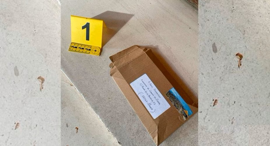 A pensioner suspected of sending letters with explosives to the Ukrainian embassy was detained in Spain