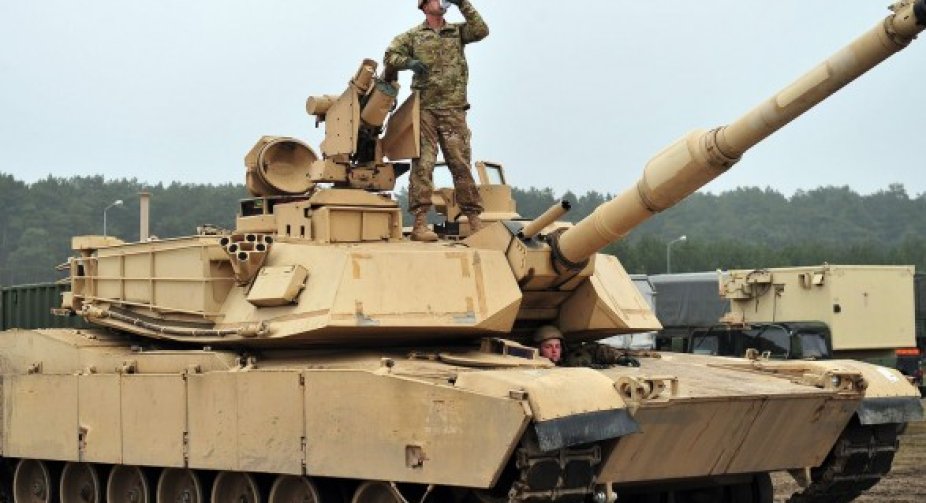 США передадуть Україні понад 30 танків Abrams – ЗМІ