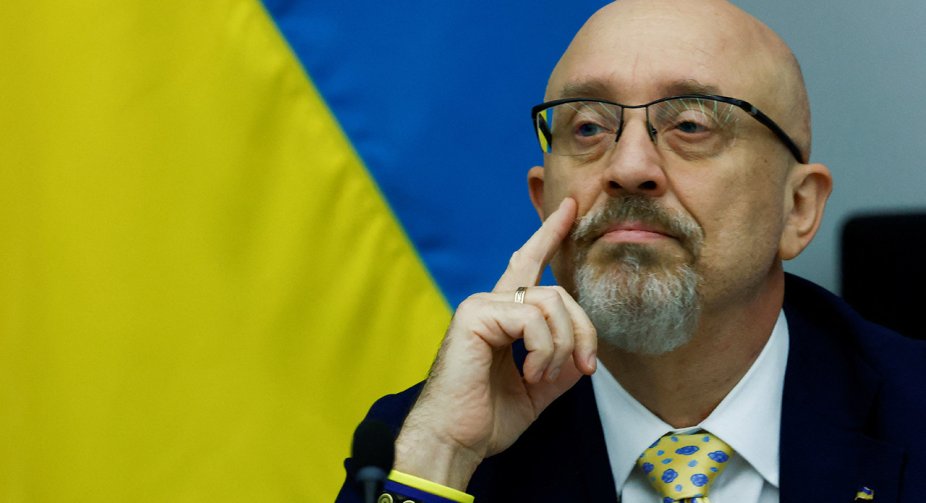 Резніков зустрівся з Макроном та обговорив безпеку України