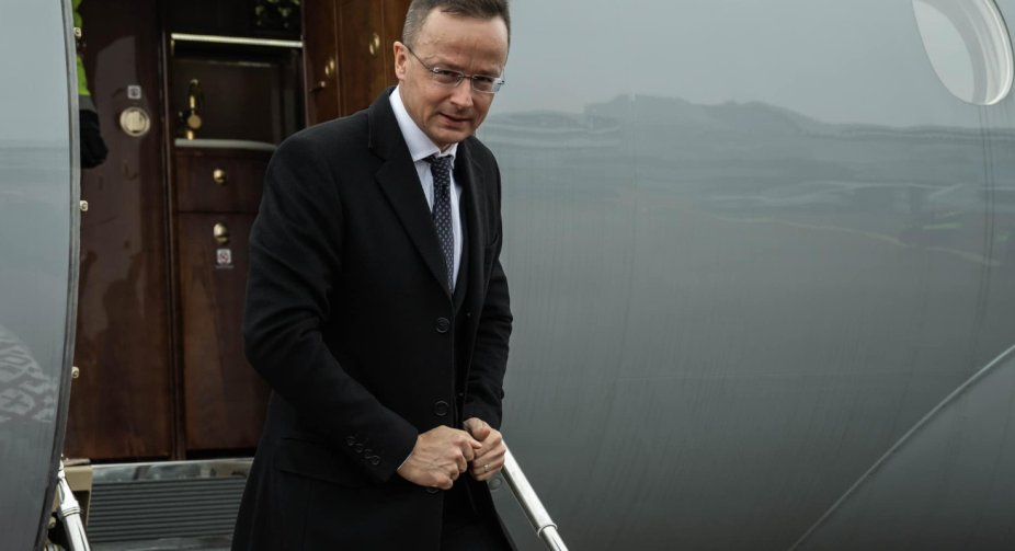 The head of the Ministry of Foreign Affairs of Hungary arrived in Minsk to "talk about peace" in Ukraine