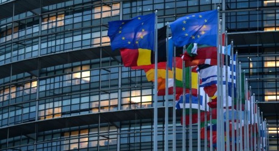 On the anniversary of the invasion of Russia, the European Parliament adopted a resolution supporting Ukraine: there is a mention of fighter jets