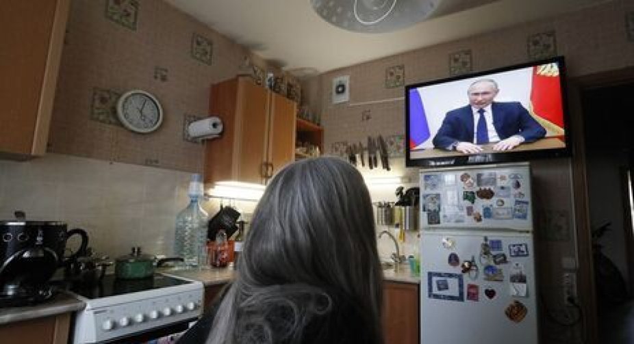 У зверненні до Федеральних зборів 21 лютого Путін говоритиме про гроші для окупантів та їхніх сімей – британська розвідка