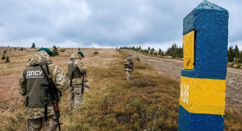 Слідом за Польщею. Україна розширить смугу вздовж кордону з Білоруссю та Росією до двох кілометрів. Територію замінують, - ДПСУ