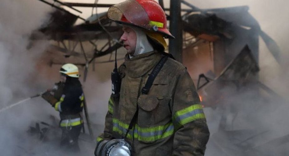 Війська РФ вночі обстріляли Дніпропетровську область: пошкодили будинки, ЛЕП та газопровід