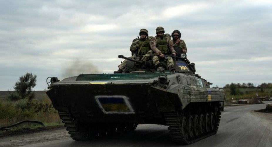 РФ обстрілює цивільні об’єкти, а ЗСУ знищили два склади боєприпасів окупантів, - Генштаб