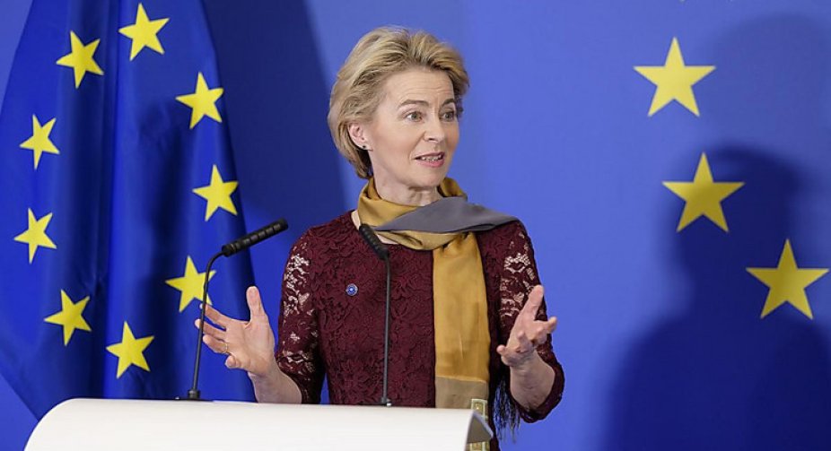 ЄС поки не бачить доказів, що Китай розглядає постачання зброї Росії