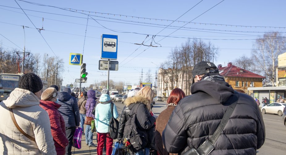 Бунт водіїв та невиплата зарплат: у Маріуполі окупанти економлять на робітників, люди обурені
