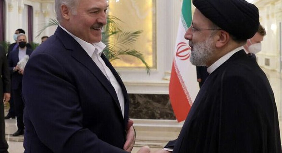Lukashenko flies to Iran to meet Raisi