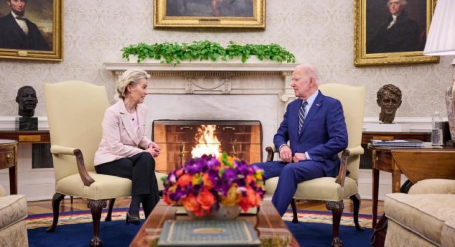 Biden discussed further support for Ukraine with the head of the European Commission