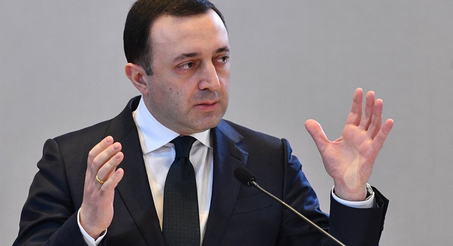 "Люди в сатанинській формі" та "підготовлені провокатори": прем'єр Грузії про протести