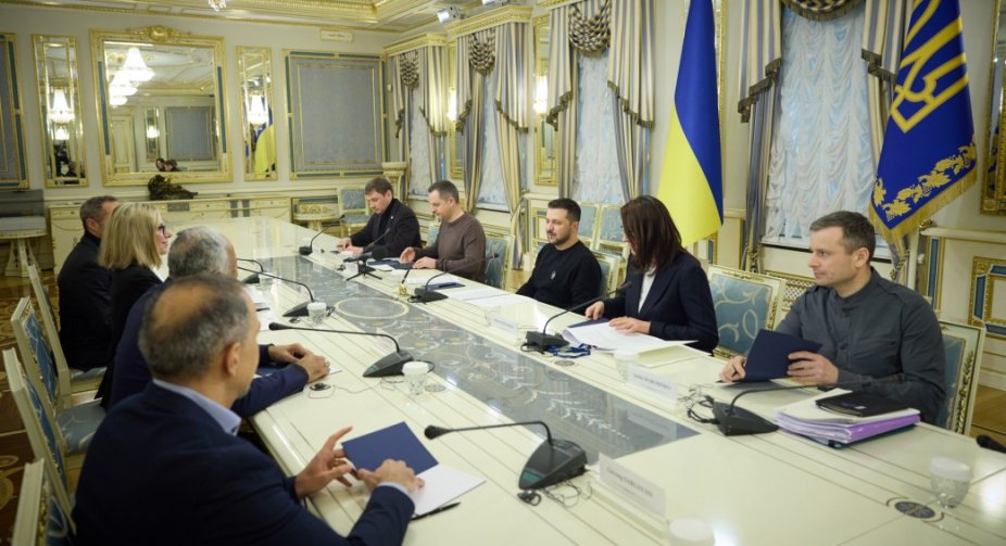 Зеленський обговорив із делегацією Світового банку фінансування проєктів із відновлення України