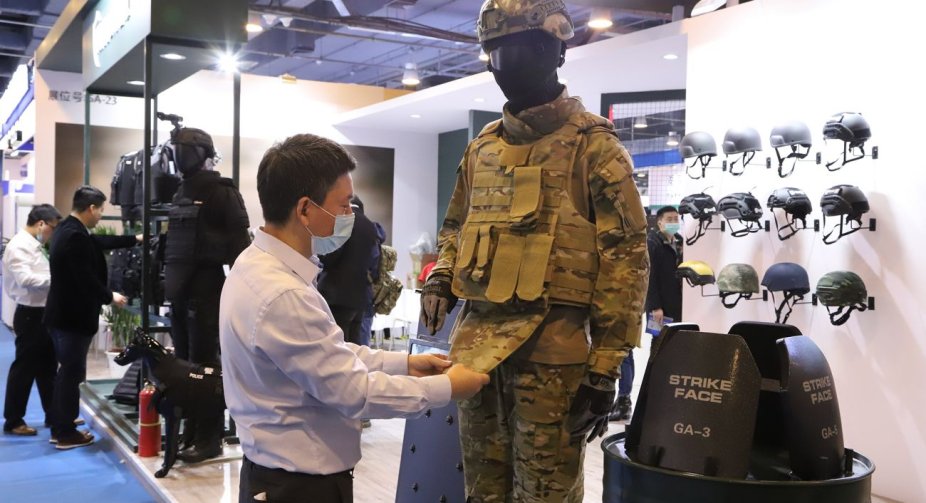 Китай допомагає російській компанії виробляти бронежилети для армії РФ