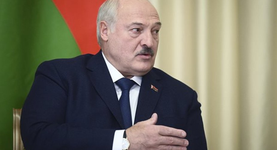 Lukashenko threatens to attract strategic nuclear weapons from Russia