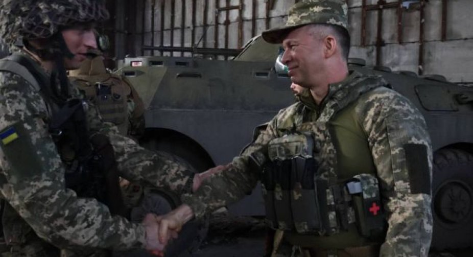 Syrsky on the battles for Bakhmut: the occupiers switched to "Syrian" tactics of scorched earth