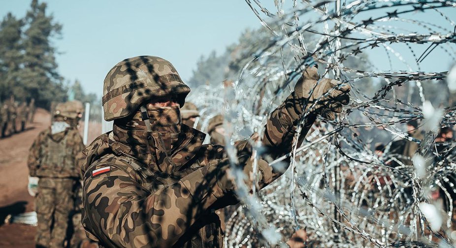 Poland began to install an electronic barrier on the border with Russia
