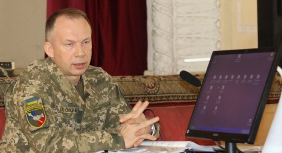 ЗСУ не тільки обороняються, а й ходять у контратаки, — Сирський про бої в Бахмуті