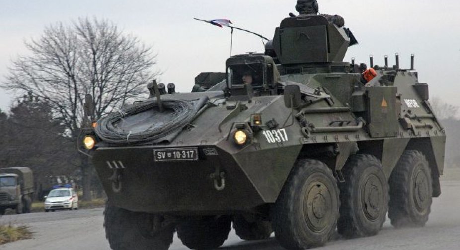 Словенія таємно передала Україні 20 БТР Valuk, - ЗМІ