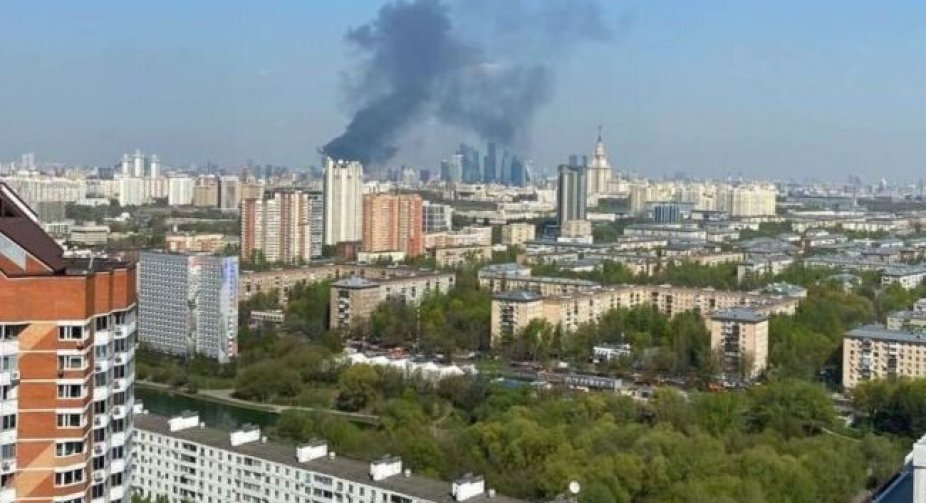 У центрі москви спалахнула пожежа в елітному ЖК 
