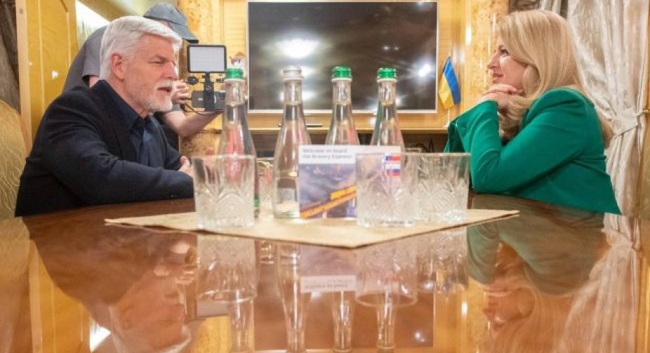 Президенти Чехії й Словаччини прибули до Києва