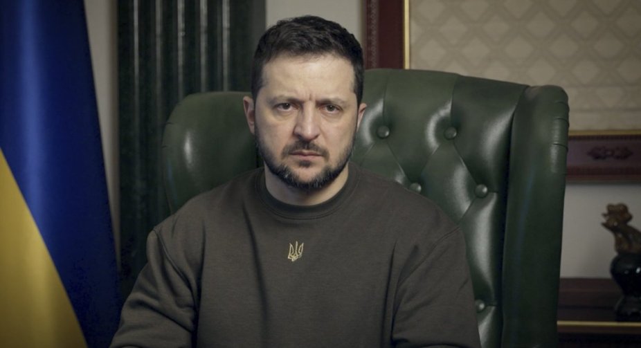 Zelenskyi demands strengthening of global sanctions after Russia's night strikes