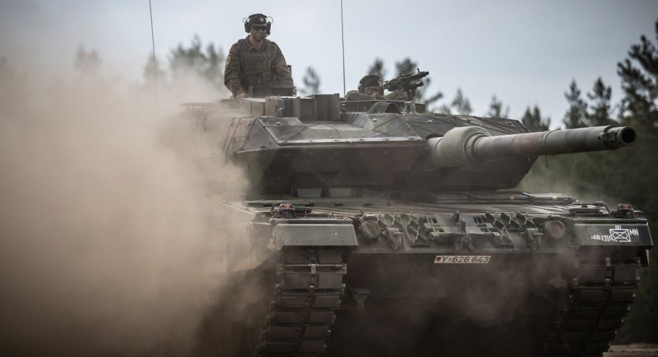 Six Spanish Leopard tanks for Ukraine arrived in Poland