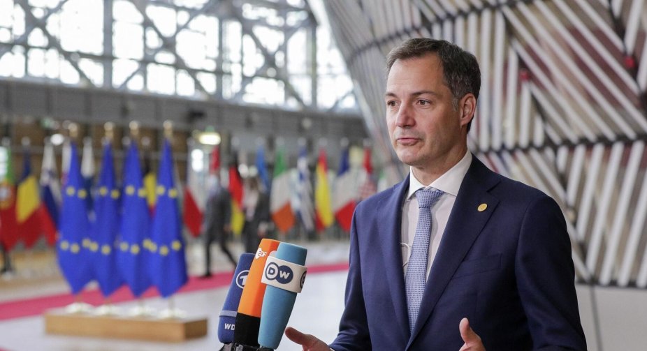 The Prime Minister of Belgium is on his way to The Hague for a meeting with Zelenskyi