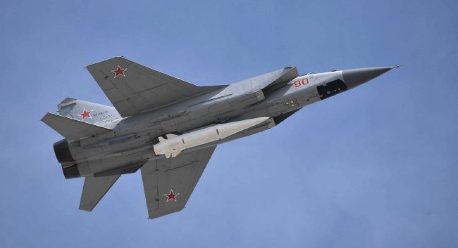 ЗСУ могли вперше збити російську гіперзвукову ракету "Кинжал", - Defense Express