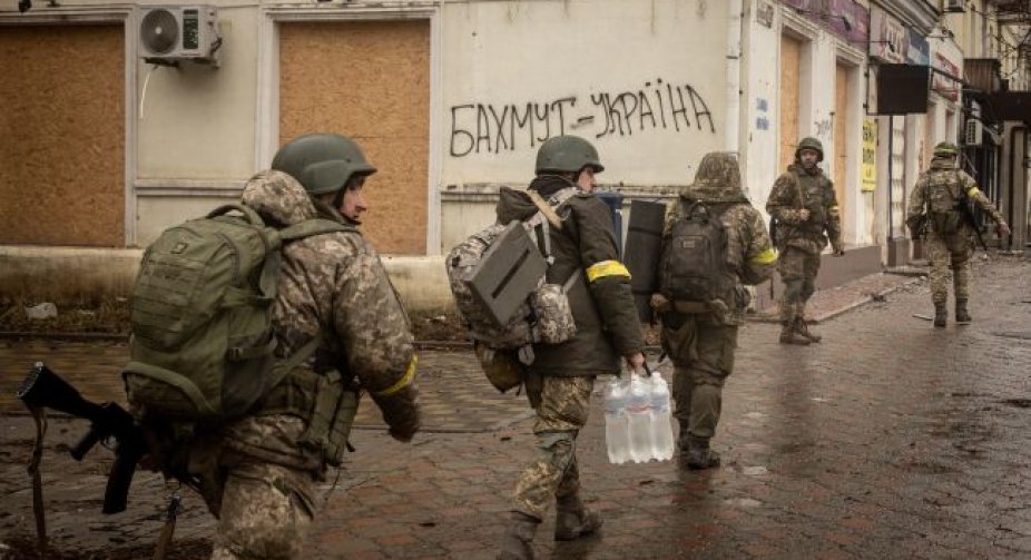 Росіяни посилили артилерійський вогонь в Бахмуті: карти боїв від ISW