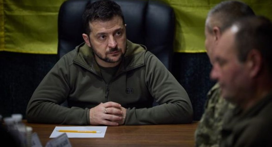 Zelenskyi returned to Kyiv and held a meeting: the schedule for the supply of weapons and ammunition was adjusted