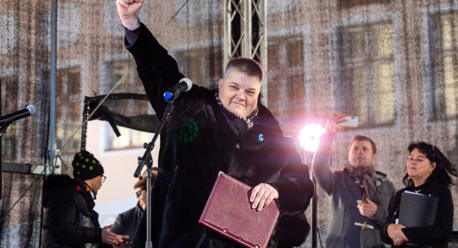In Estonia, the leader of the pro-Kremlin party Koos fled to Russia