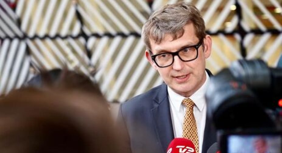 Denmark will train Ukrainian pilots and does not rule out the transfer of F-16 - Minister of Defense
