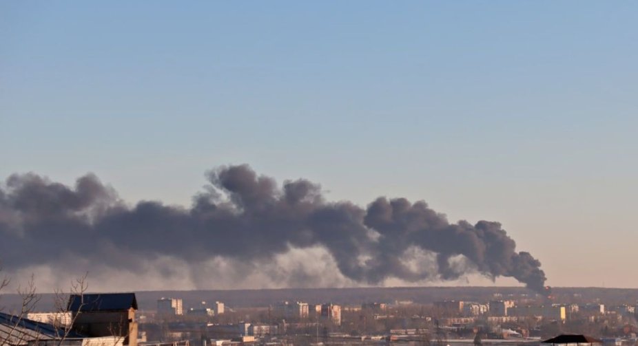 У Москві зайнявся військкомат: на місце відправили 15 машин МНС