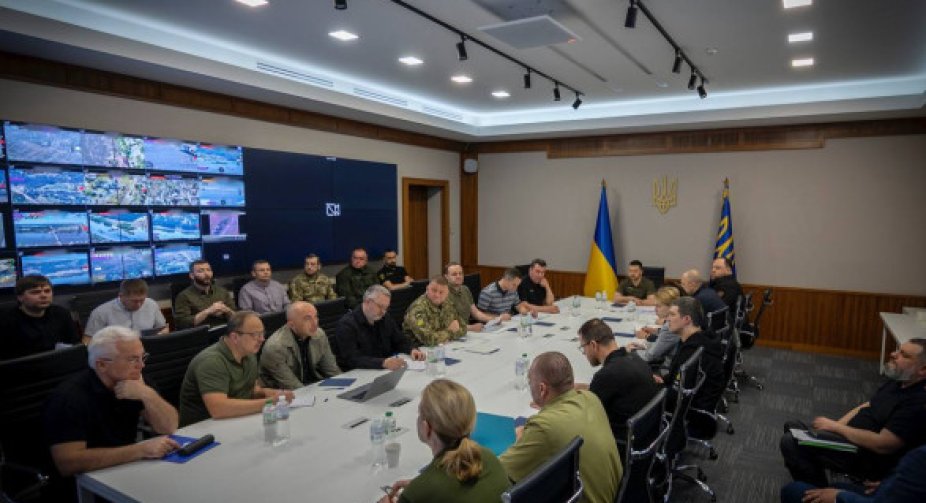 Zelenskyi held an urgent meeting of the National Security Council due to the explosion of the Kakhovskaya HPP: international and security measures were agreed