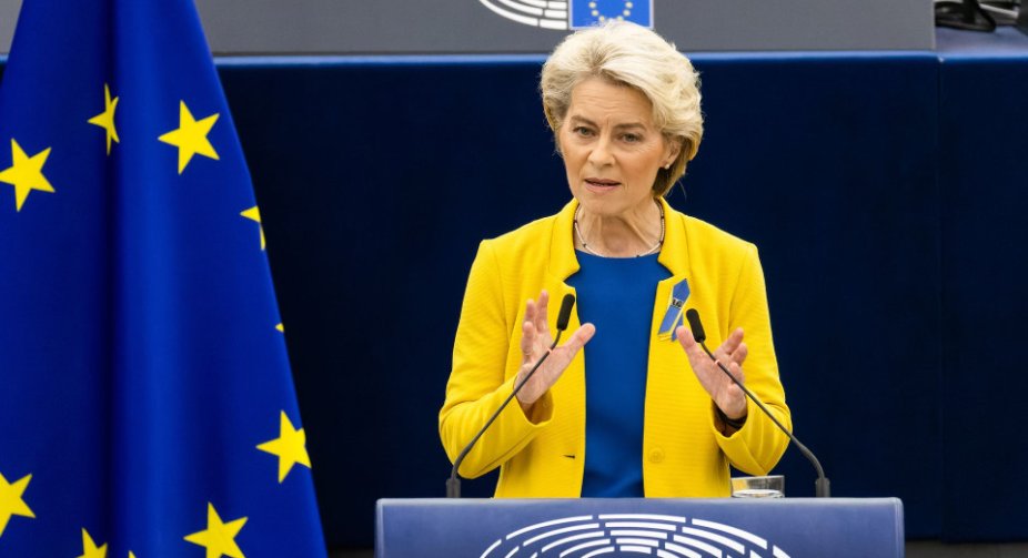 The head of the European Commission promises to hold Putin accountable for the war in Ukraine
