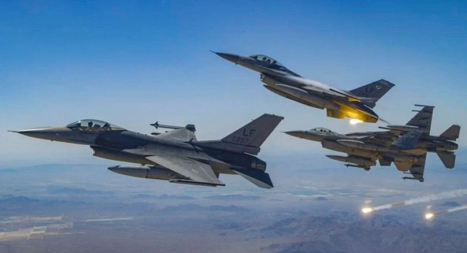 Повітряні сили: Навчання пілотів на F-16 ще не стартувало, Україна чекає на виїзд першої групи