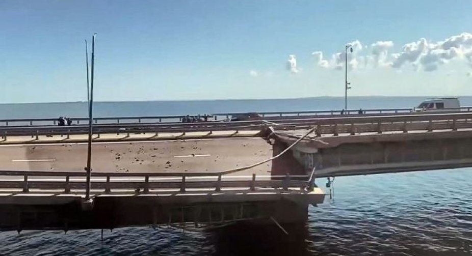 Did the explosions on the Crimean Bridge disrupt the logistics of the occupiers: experts' opinions