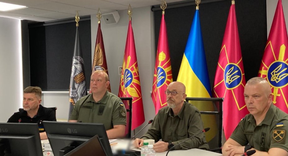 Більше зброї та нові ініціативи. Резніков підсумував "Рамштайн-14"