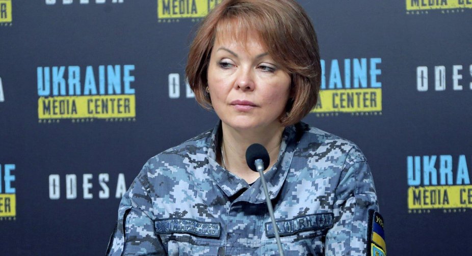 Після атак дронів російський флот почав панічно маневрувати в Чорному морі, - Гуменюк