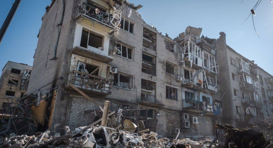 Завершено рятувальні заходи в Покровську: 7 жертв і 82 поранених