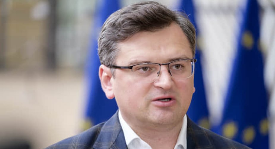 Україна не пожертвує територіями заради членства в НАТО, - Кулеба