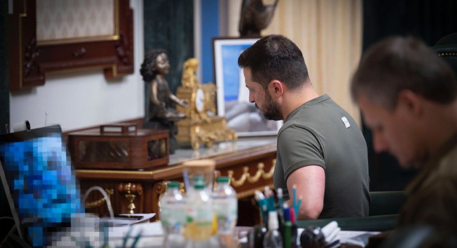Zelensky instructed the Foreign Ministry and the Defense Ministry to work on defense packages with partners