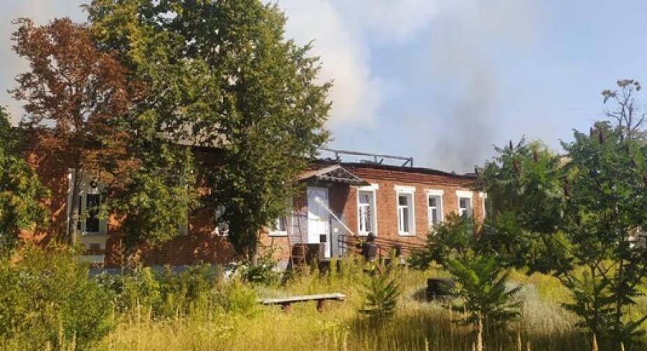 Мирний житель Харківщини отримав важкі поранення під час російських обстрілів, - ОВА