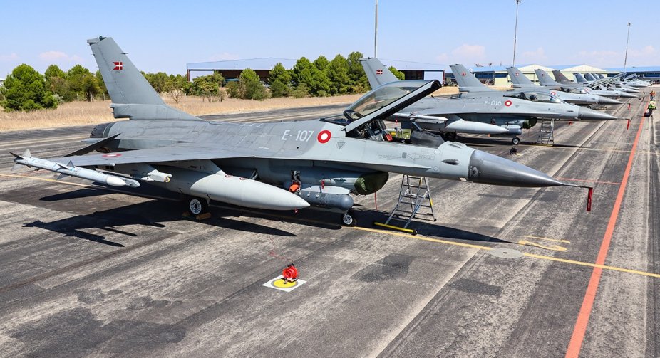 США забезпечать прискорене узгодження передачі Україні F-16 від інших держав, - Білий дім