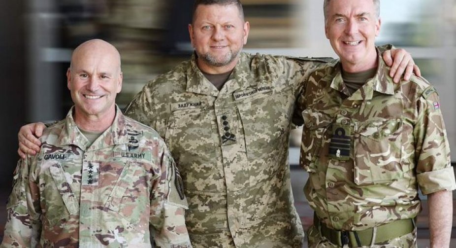 Секретна нарада між командування НАТО та головкомом ЗСУ на польському кордоні