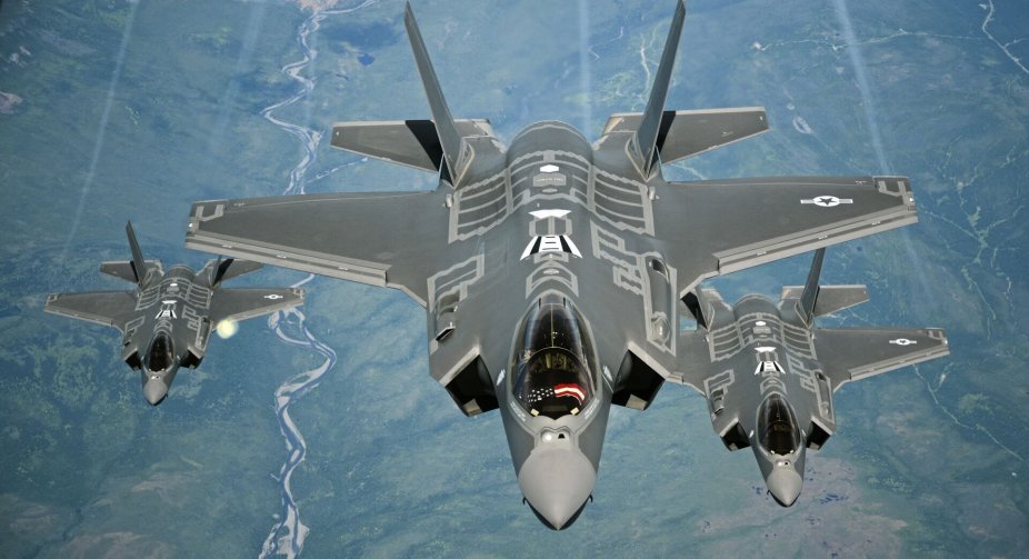The Telegraph: Return of nuclear weapons to Europe is part of a new Cold War
