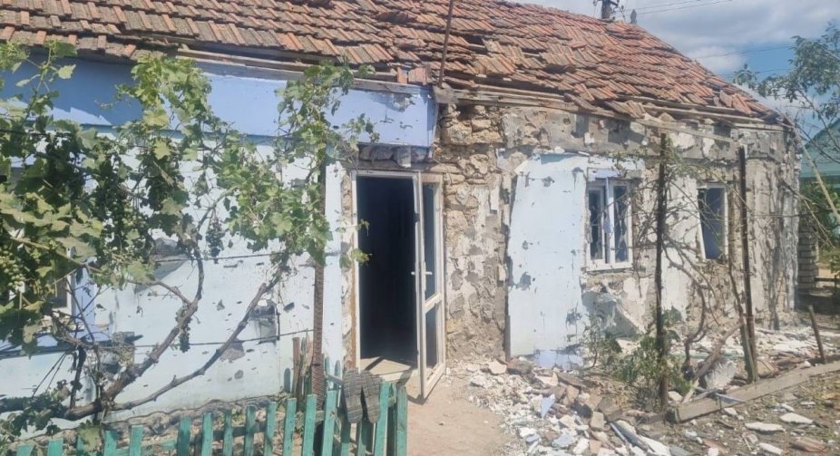 Артобстріл Херсонської області: поранено дві жінки в селі Іванівка