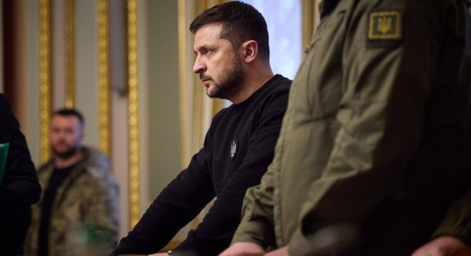 Зеленський провів засідання військового кабінету: обговорювали фронт