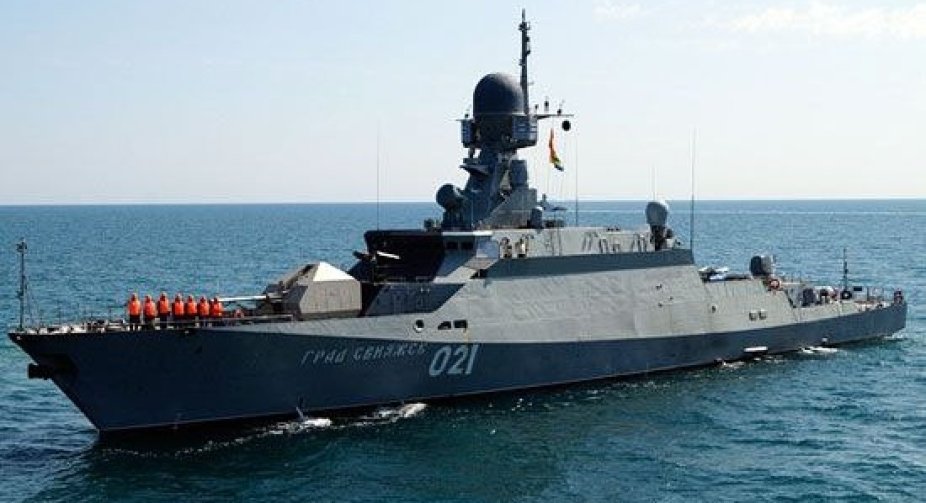 Росія розмістила ракетоносій з вісьмома ракетами "Калібр" в Чорному морі
