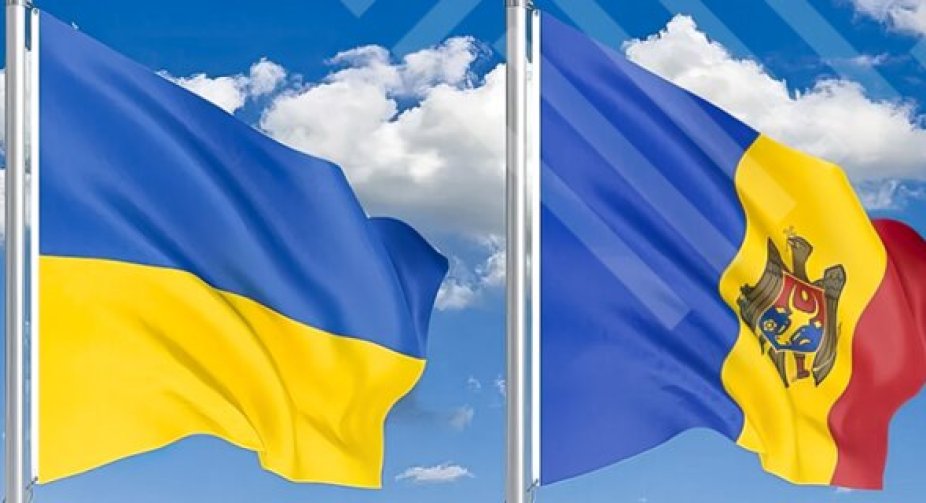 Україна та Молдова продовжили угоду про "транспортне безвіз" до 2025 року