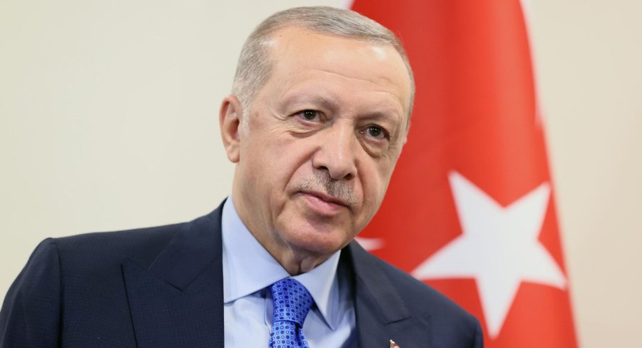 Erdogan: ratification of Sweden's NATO application depends on delivery of F-16 fighter jets